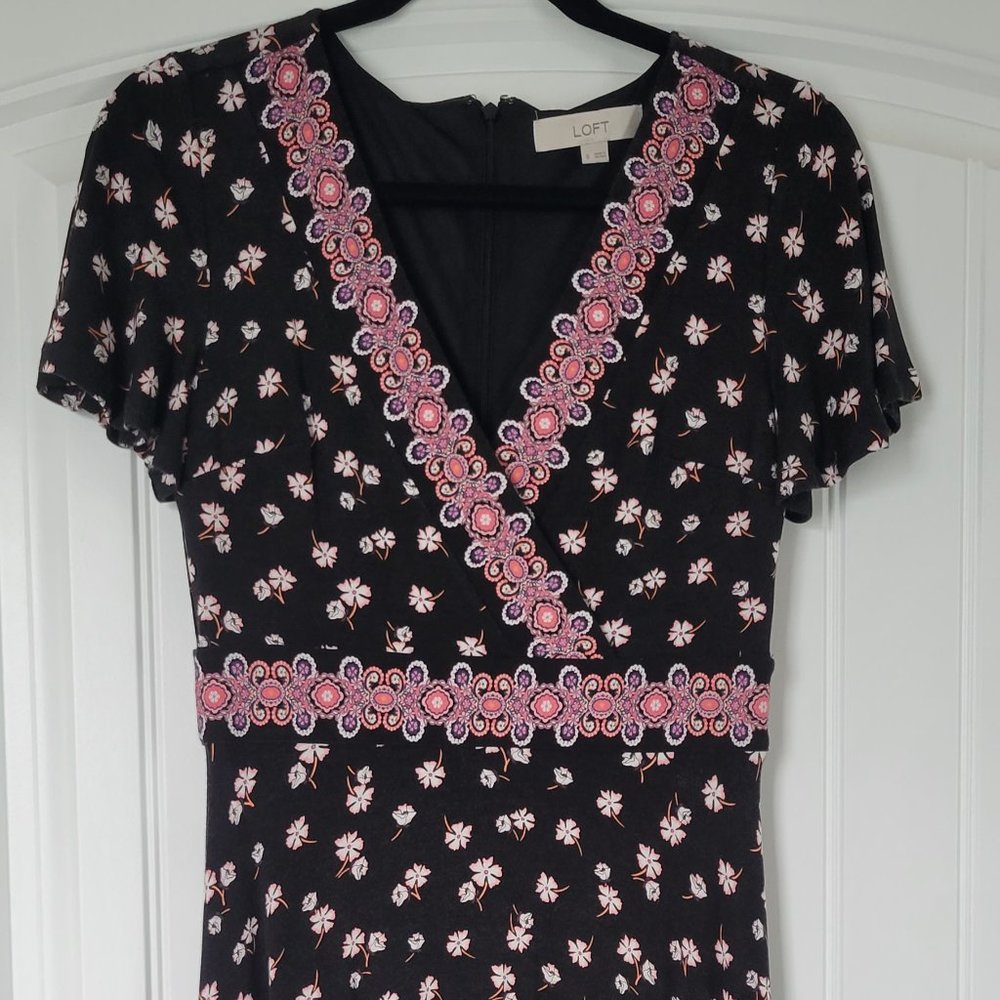 LOFT Dress Black and Pink Spring Floral Jersey Size 0